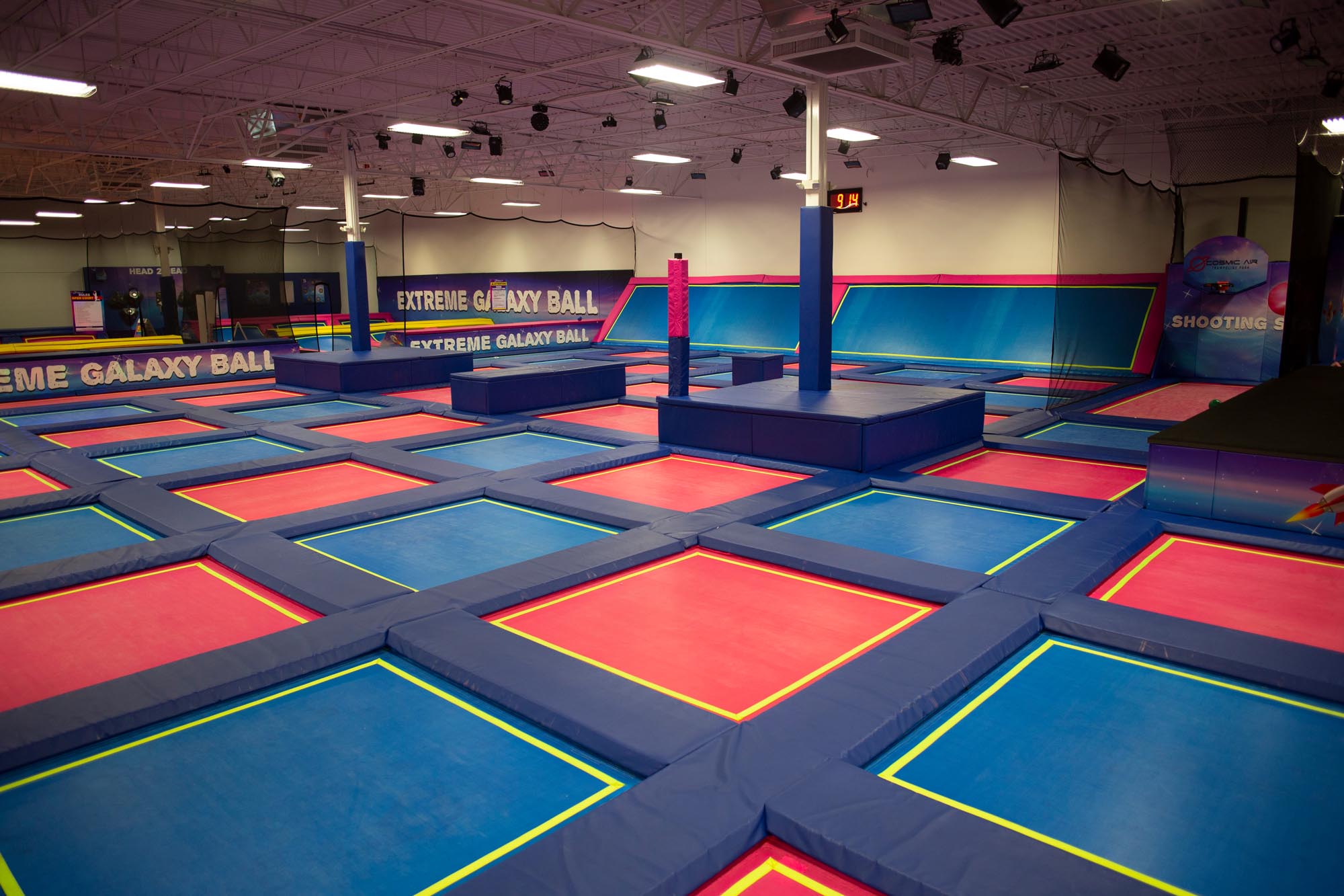 Trampoline Arena